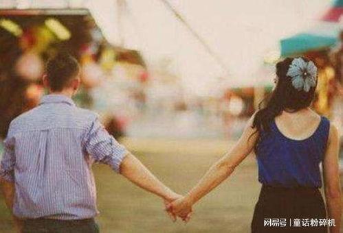 闭俗情侣与玩咖辣妹们进行性爱训练的故事,闭俗情侣与玩咖辣妹们的性爱蜕变之旅